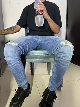Juankil dirty1 online show from July 14, 3:29 pm