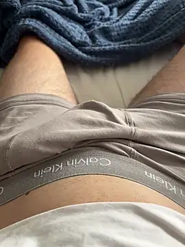 londonlad131 online show from July 23, 12:24 pm