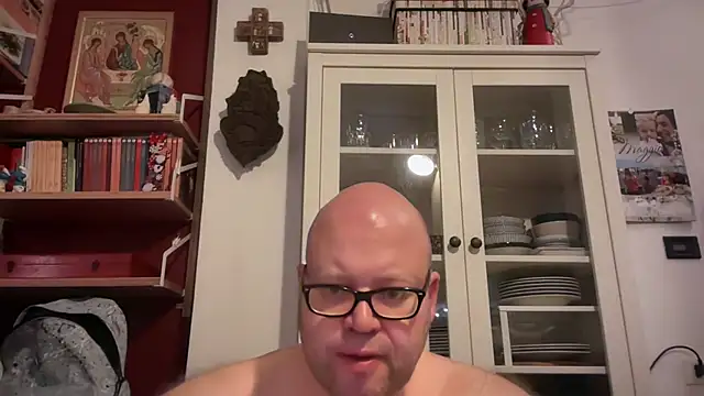 theitalianbear online show from May 24, 2:28 am
