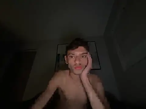 Alextwink01 online show from July 29, 3:38 am