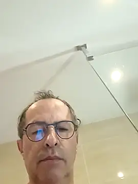 sexe18000 online show from October 5, 10:30 am