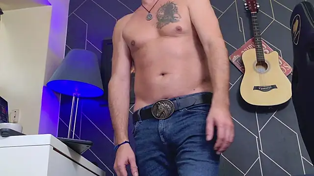 ChrisKox online show from November 20, 8:24 am