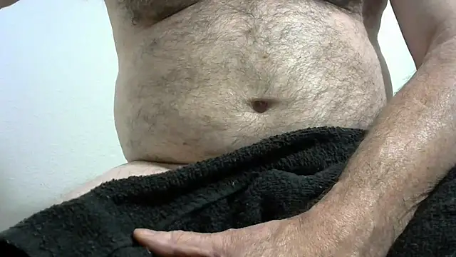 Snapshot of 1chatter3 chatting on October 11, 1:04 pm 1chatter3 online show from October 11, 1:04 pm