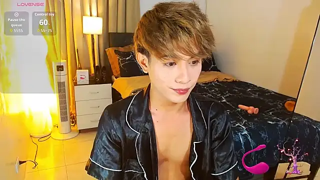 WildestTwink online show from July 9, 7:17 pm