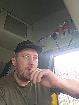 ktmtom247 online show from March 18, 9:01 am