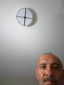 letmesatifyu online show from July 25, 10:23 am