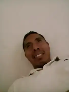 Snapshot of desnudo_Sexoxo chatting on January 6, 11:31 pm desnudo Sexoxo online show from January 6, 11:31 pm