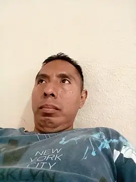 Snapshot of desnudo_Sexoxo chatting on December 31, 8:56 pm desnudo Sexoxo online show from December 31, 8:56 pm