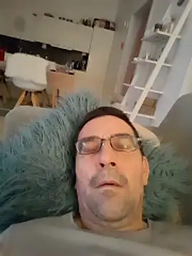 dick81 online show from February 1, 11:20 am