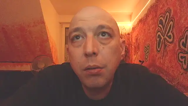 sextoy911 online show from December 18, 9:44 pm