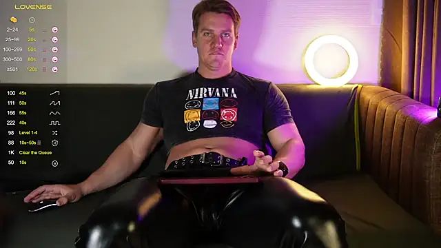 SteeveMuscle online show from December 15, 3:02 am