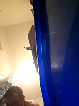 UncutHammer69 online show from December 16, 9:16 am