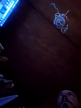 UncutHammer69 online show from April 9, 3:07 pm