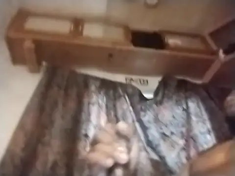 flippinhorse online show from December 4, 5:20 pm