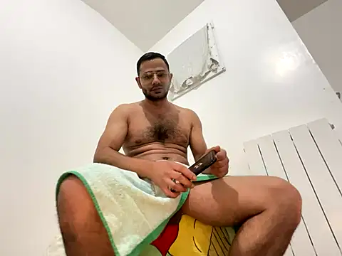 Enderson007 online show from October 4, 10:58 pm