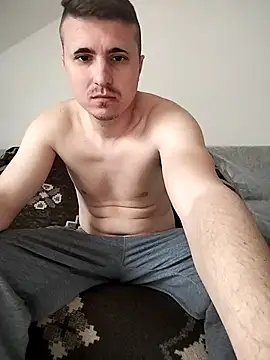 MrNoBoDy000 online show from April 2, 6:21 am