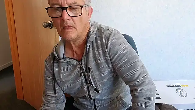 bigballnz online show from November 1, 3:43 am