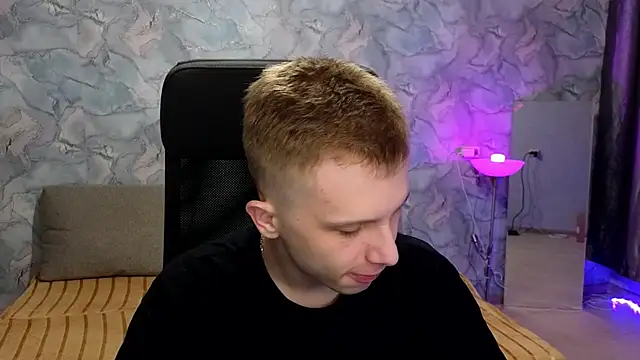 arlekincrop online show from February 6, 2:14 pm