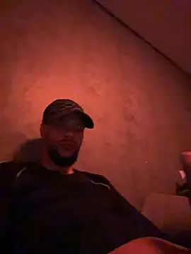 Lionayowe online show from March 19, 9:40 pm