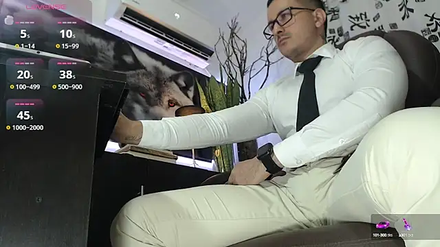 randyluke online show from December 13, 8:47 pm