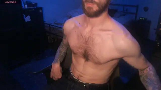 SexxxyLouis online show from October 1, 8:02 pm