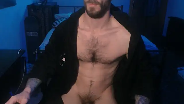 SexxxyLouis online show from December 25, 10:17 am