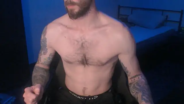 SexxxyLouis online show from March 8, 8:24 pm