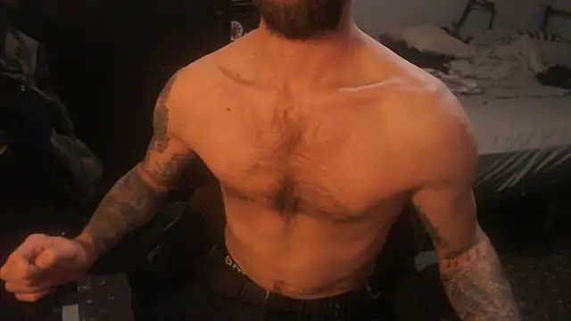 SexxxyLouis online show from March 17, 8:55 pm