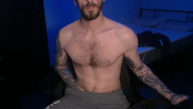 SexxxyLouis online show from March 2, 6:35 pm