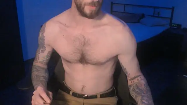 SexxxyLouis online show from March 6, 1:24 pm