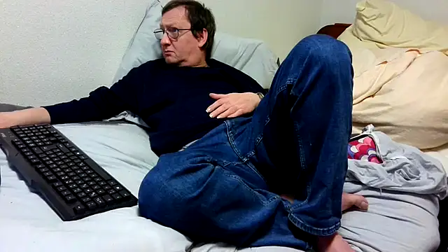 shymanhn online show from January 7, 5:31 pm