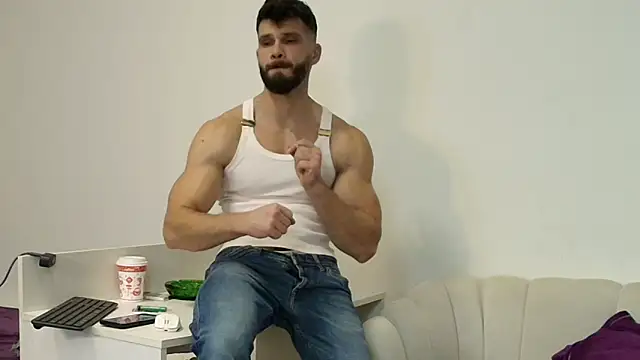 MauroTwin online show from November 30, 8:11 pm