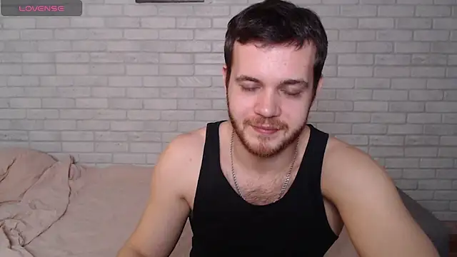 Alexxx horny online show from February 24, 5:14 pm