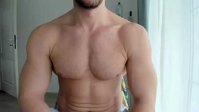 woolfiie online show from March 29, 9:42 am