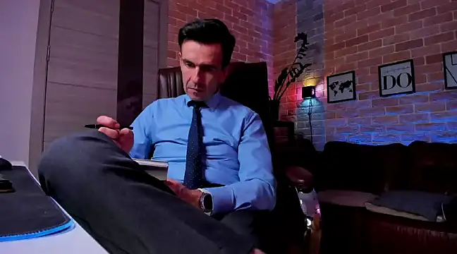 SteveTiger online show from December 8, 11:57 am