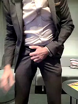 Justforoneday online show from October 4, 4:17 am