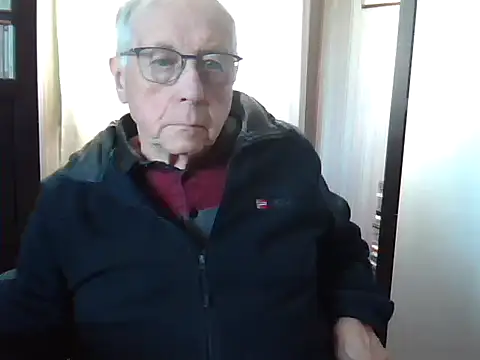 johnjohn622662 online show from April 4, 2:58 pm