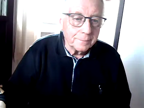 johnjohn622662 online show from April 18, 3:24 pm