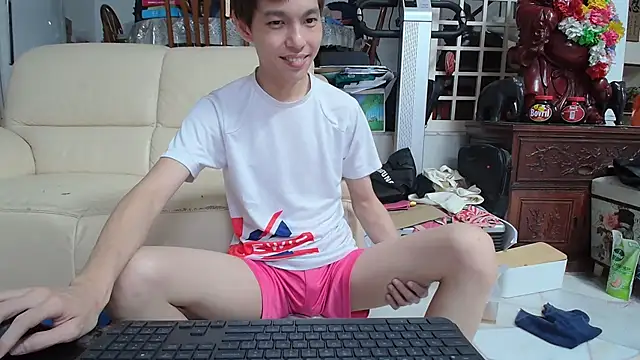 andrewooi online show from March 12, 6:44 pm