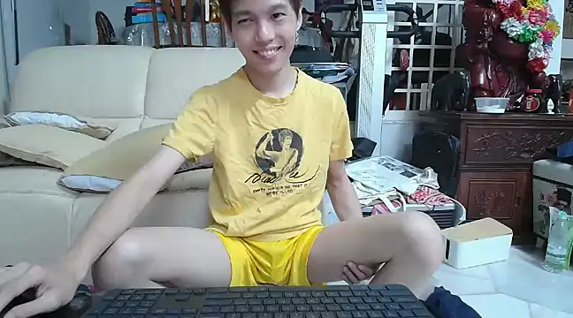 andrewooi online show from March 22, 12:35 pm