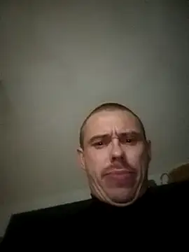 Snapshot of Pavelbure77 chatting on January 4, 2:14 am Pavelbure77 online show from January 4, 2:14 am