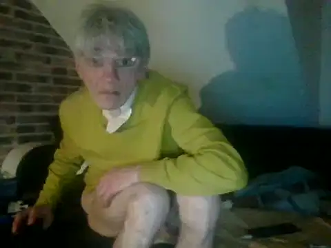 Snapshot of InMeinenMund chatting on December 14, 5:36 pm InMeinenMund online show from December 14, 5:36 pm