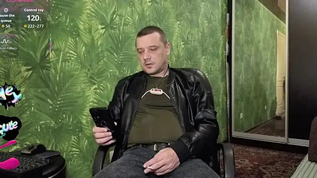 DanielOhCool online show from October 19, 7:11 am