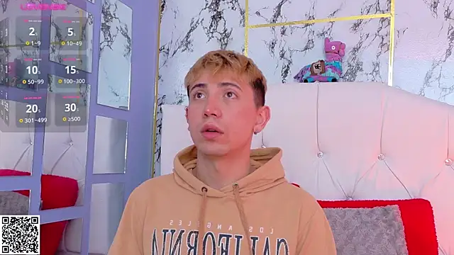 Chris Bennett online show from February 27, 12:45 pm