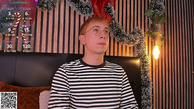 Chris Bennett online show from December 11, 12:16 pm