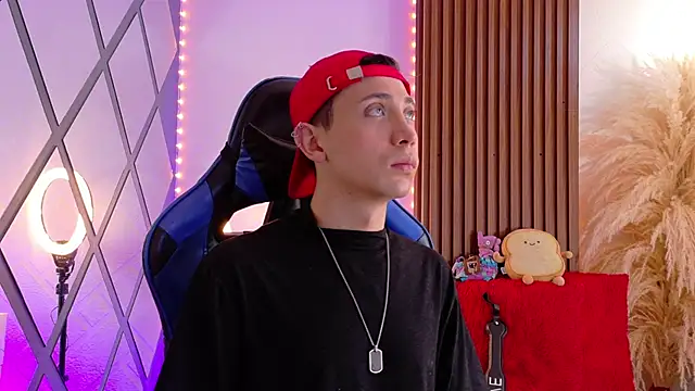 Chris Bennett online show from September 22, 11:43 am