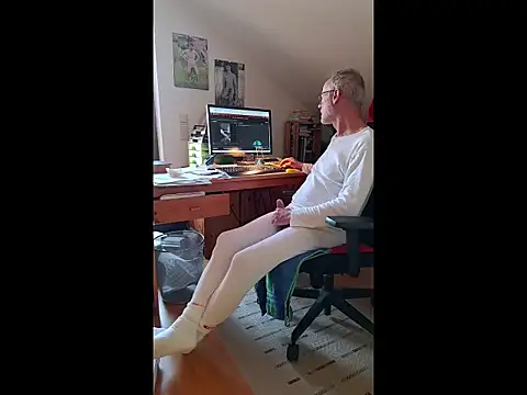 BerndisCam online show from March 4, 2:02 pm