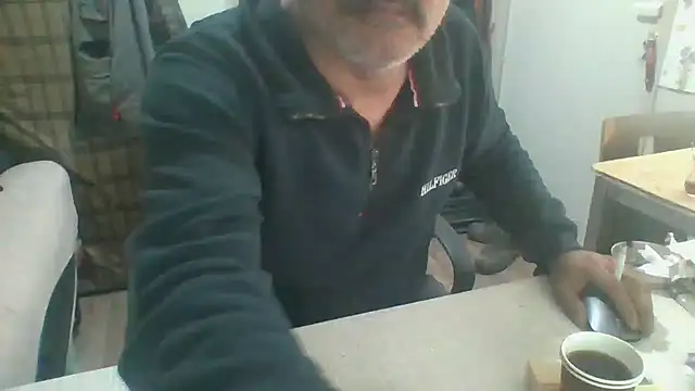 LiONTURK online show from February 18, 1:09 pm