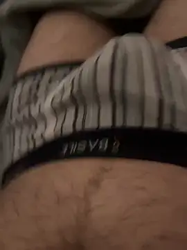 Snapshot of _Inchiodo_ chatting on January 13, 5:55 pm  Inchiodo  online show from January 13, 5:55 pm