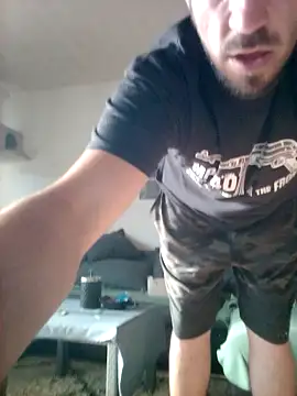 Codymc89 online show from June 19, 5:18 pm